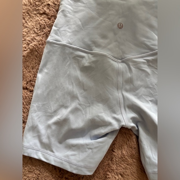 Lululemon 6” align shorts - Picture 2 of 7